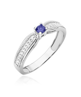 14k white gold tanzanite ring