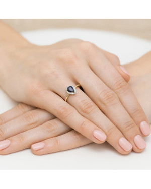 Sapphire gold ring diamonds