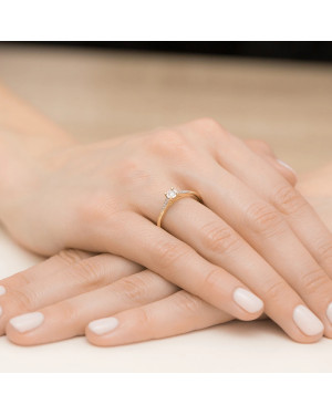 Pierścionek 14k brylanty 0,11ct certyfikat
