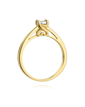 Gold engagement ring with 0.08ct diamond