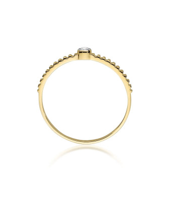 Gold ring with 0.04ct diamond