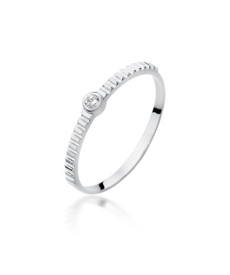14k White Gold Ring with Diamond 0.04ct