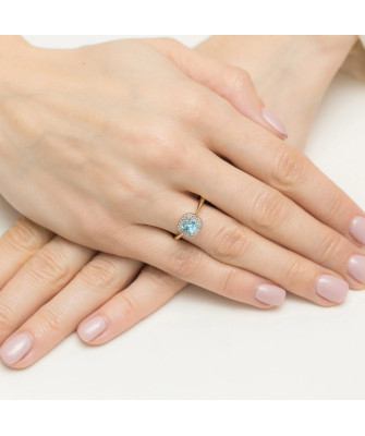 Pierścionek z topazem i diamentami 14k