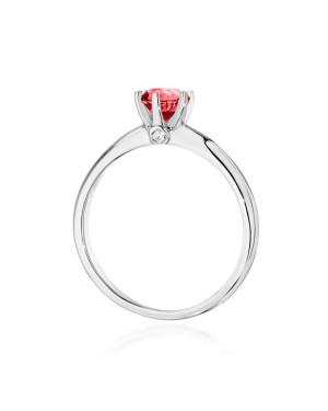 Gold ring with ruby white gold