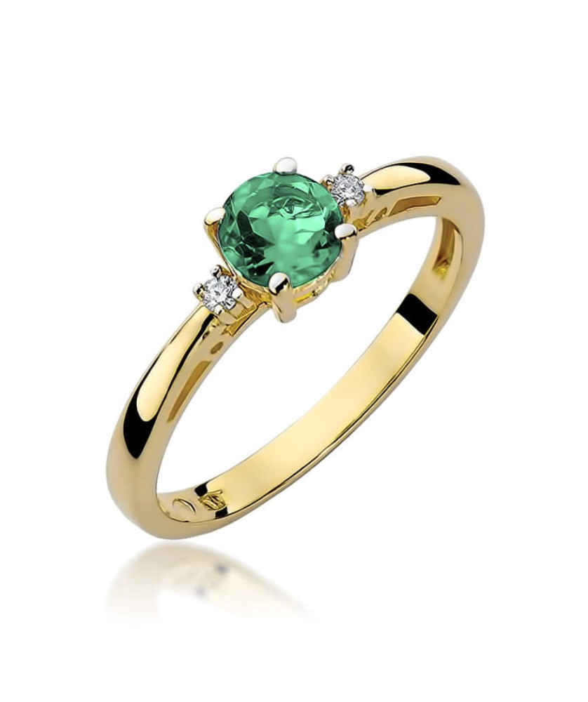 Emerald ring diamonds gold 14k