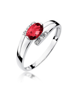 Ring with ruby and diamonds white gold