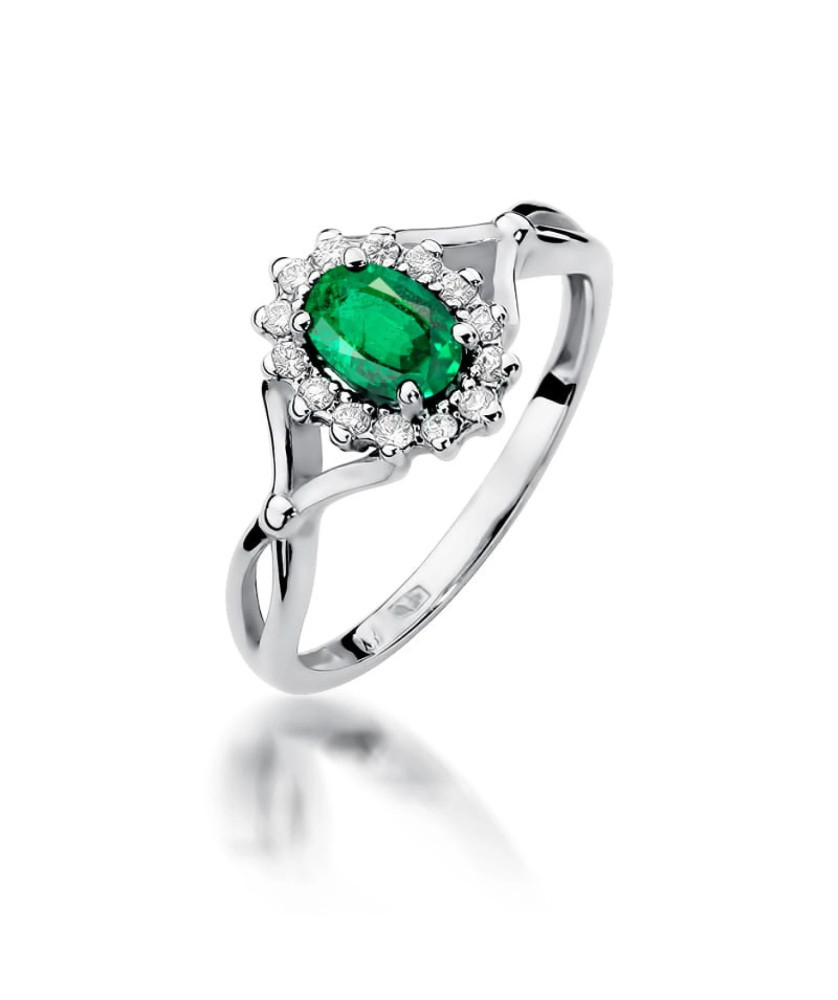 Emerald and diamond ring white gold