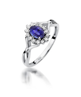 Tanzanite and diamond ring white gold