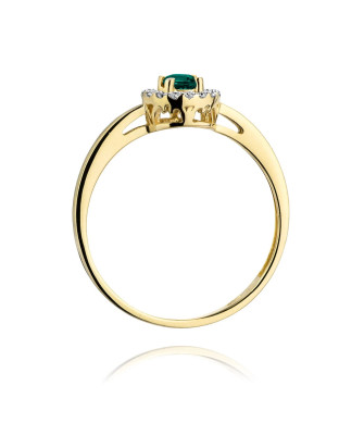 Gold ring with emerald diamonds 14k gold