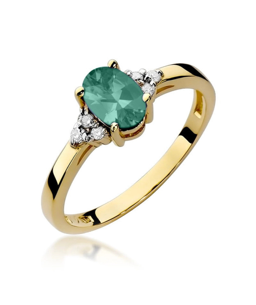 Emerald ring diamonds 14k gold