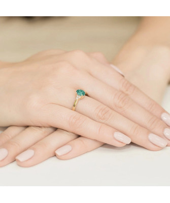 Emerald ring diamonds 14k gold