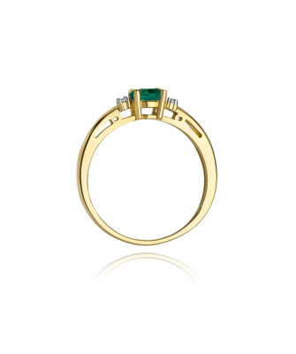 Emerald gold ring diamonds