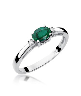 Gold ring with 0.40ct emerald white gold