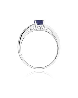 Gold ring with sapphire 0.50ct white gold
