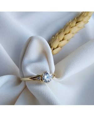 Engagement ring with cubic zirconia 14k