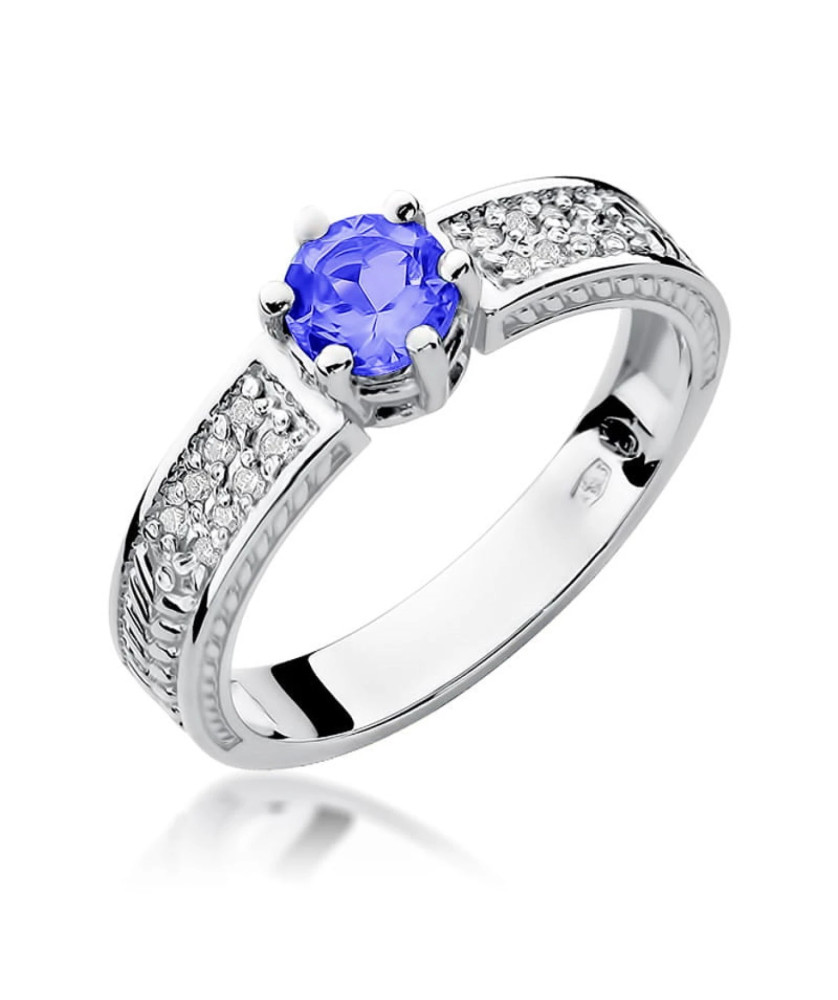 14k White Gold Ring Tanzanite Diamonds