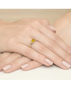 Gold ring with citrine 0.50ct