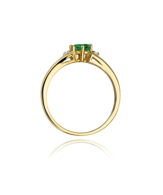Gold ring with emerald 0.60ct