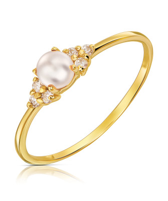 Engagement ring with 8k pearl