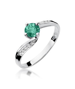Emerald ring 0.50ct diamonds white gold