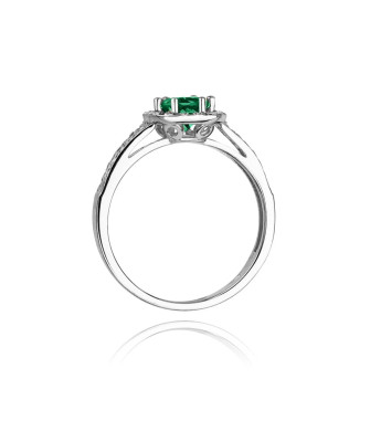 Emerald ring diamonds white gold