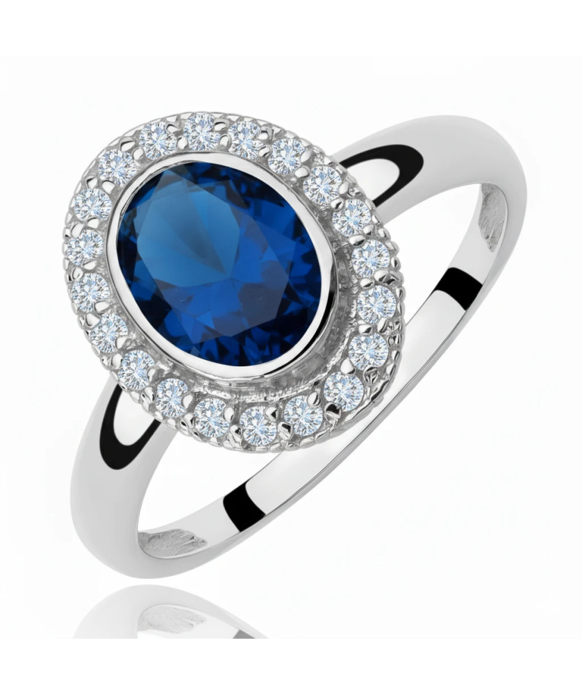 Ring with a large stone silver 925