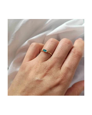 Delicate gold ring turquoise stone 14k