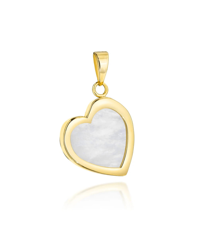 Gold heart pendant with mother of pearl