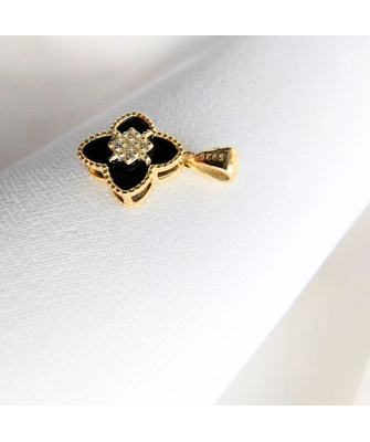 Silver pendant with Zirconia Pendant