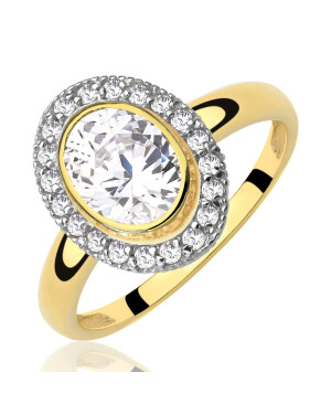 Ring with a large 8k stone