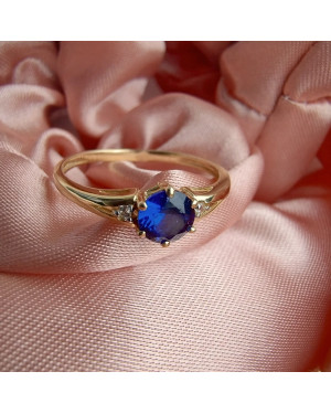 Ring with turquoise stone 8k