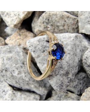 Ring with turquoise stone 8k