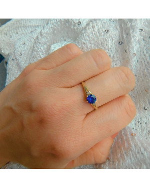 Ring with turquoise stone 8k