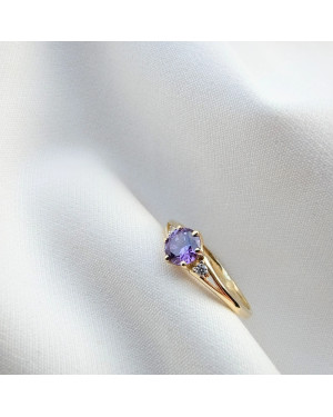 Ring with turquoise stone 8k