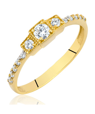 Engagement ring with cubic zirconia 14k
