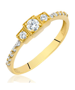 Engagement ring with cubic zirconia 14k