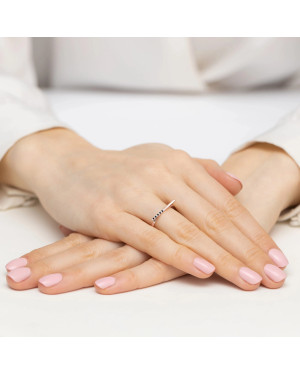 14k Gold Ring with 0.10ct Brilliant Diamond