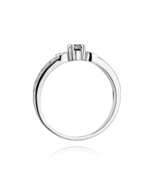 Pierścionek szafir i diamenty złoto 14k