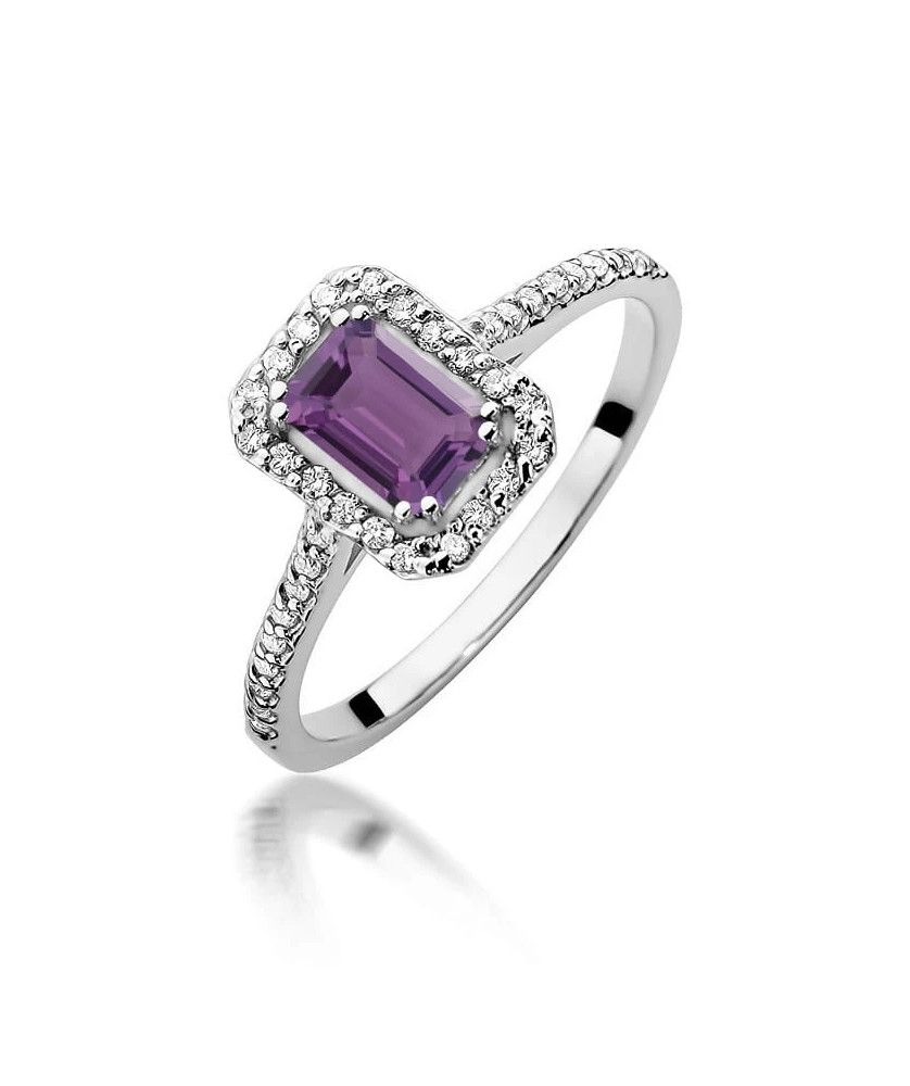 14k Gold Ring with 0.10ct Brilliant Diamond