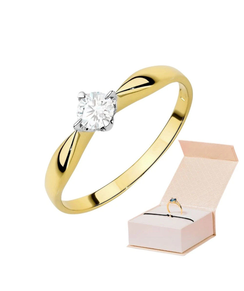 Gold ring with 0.30ct diamond certificate