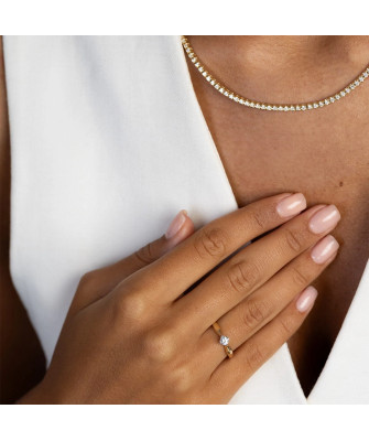 Gold ring with 0.30ct diamond certificate