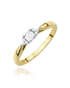 Gold ring with 0.30ct diamond certificate
