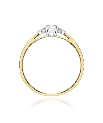 Gold ring with 0.30ct diamond certificate