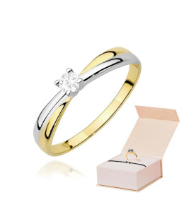 Gold ring with 0.30ct diamond certificate