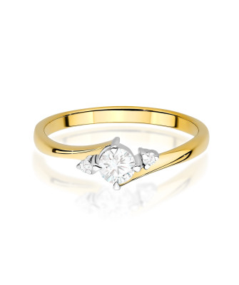 Gold ring with 0.30ct diamond certificate