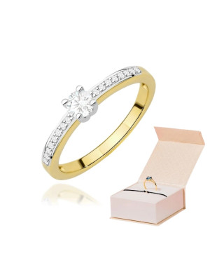 Gold ring with 0.30ct diamond certificate