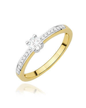 Gold ring with 0.30ct diamond certificate