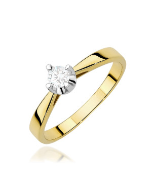 Gold ring with 0.30ct diamond certificate