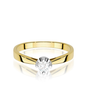 Gold ring with 0.30ct diamond certificate