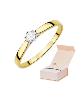 Gold ring with 0.30ct diamond certificate